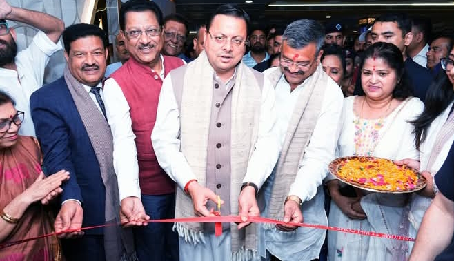 खबर उत्तराखंड सिनेमा अनुदान:गढ़वाली फीचर फिल्म "मेरी प्यारी बोई" के भव्य प्रीमियर में पहुंचे सीएम धामी